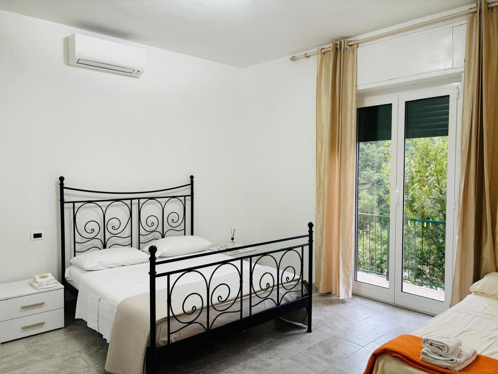 Milky'S House Villa Isola del Cantone Exterior photo